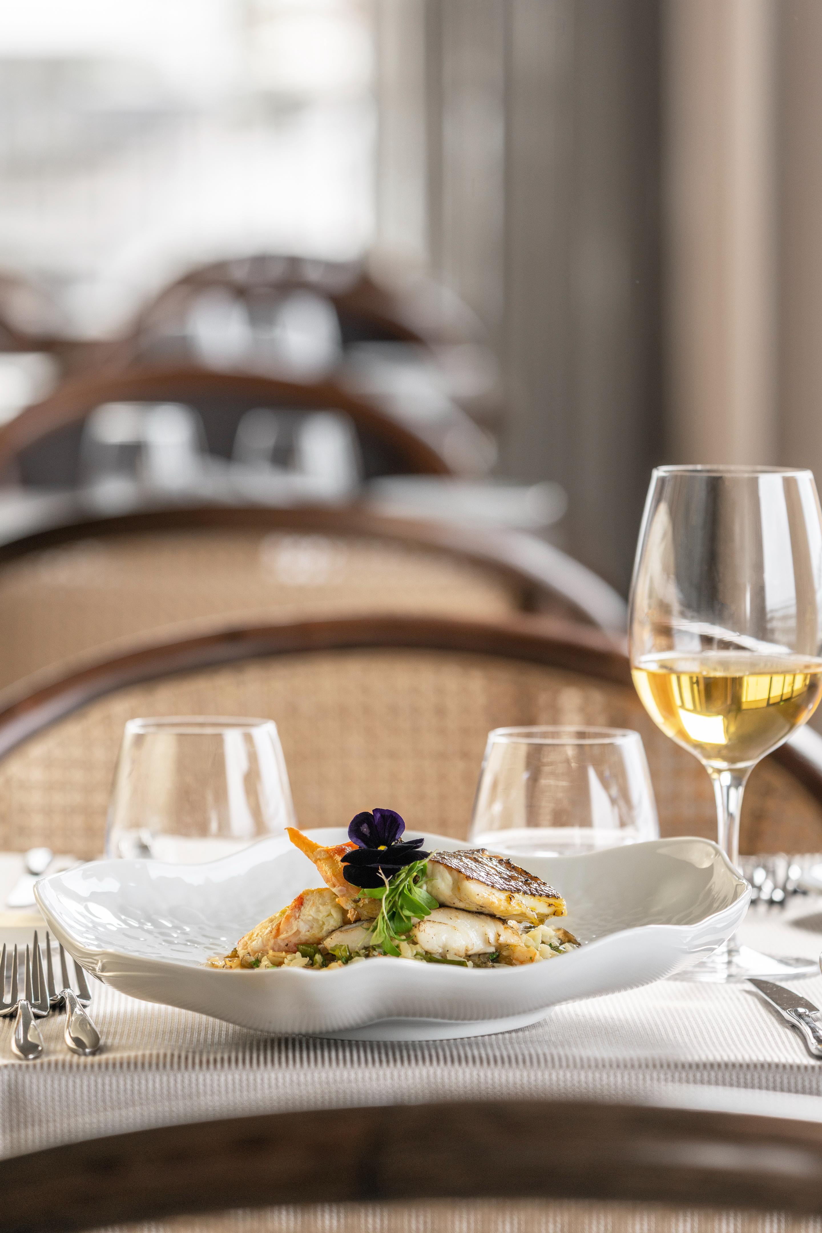 Grand Hotel Açores Atlântico Ponta Delgada Exterior foto Wine and food
